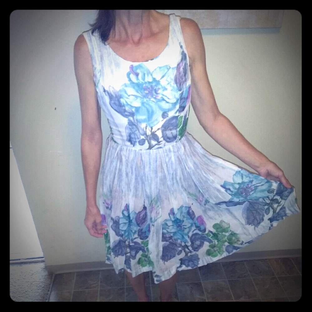 Vintage flower summer dress